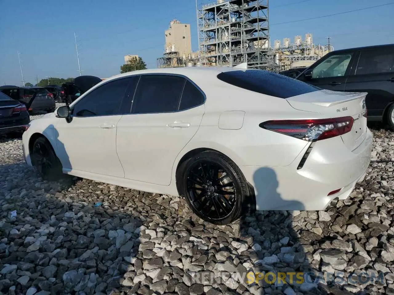 2 Photograph of a damaged car 4T1K31AK0RU622377 TOYOTA CAMRY 2024