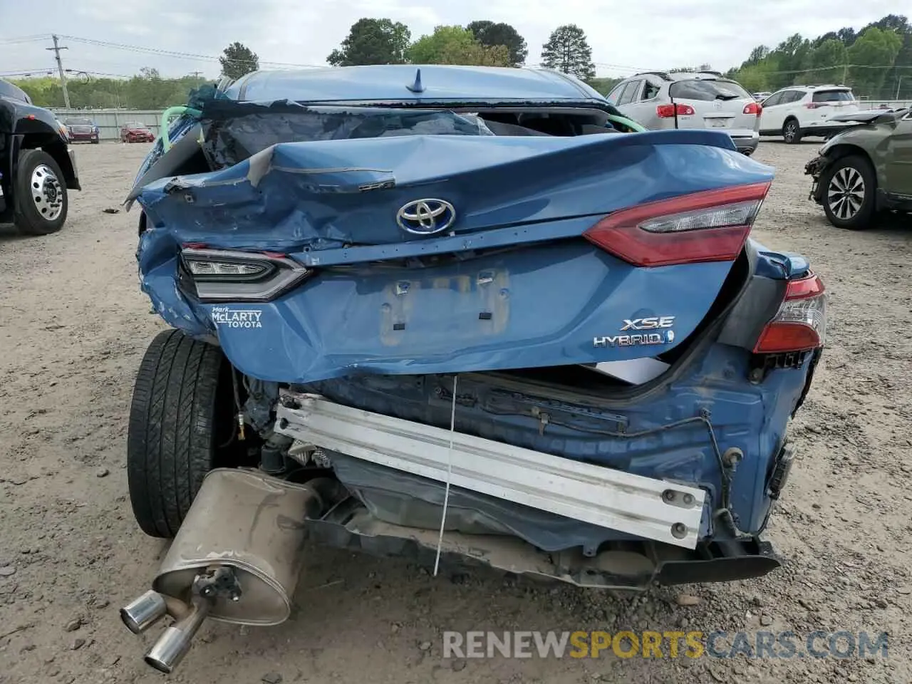 6 Photograph of a damaged car 4T1K31AK3RU062208 TOYOTA CAMRY 2024
