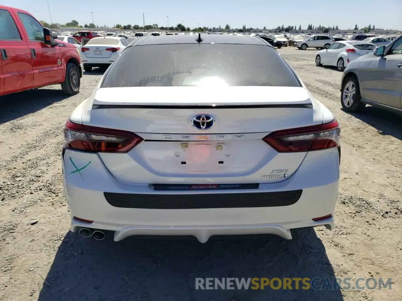 6 Photograph of a damaged car 4T1K31AK3RU064881 TOYOTA CAMRY 2024