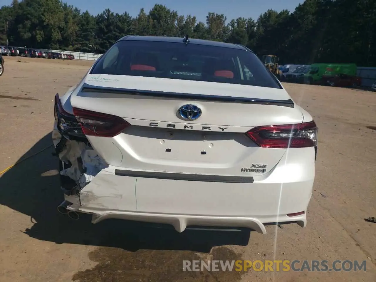 6 Photograph of a damaged car 4T1K31AK3RU076688 TOYOTA CAMRY 2024