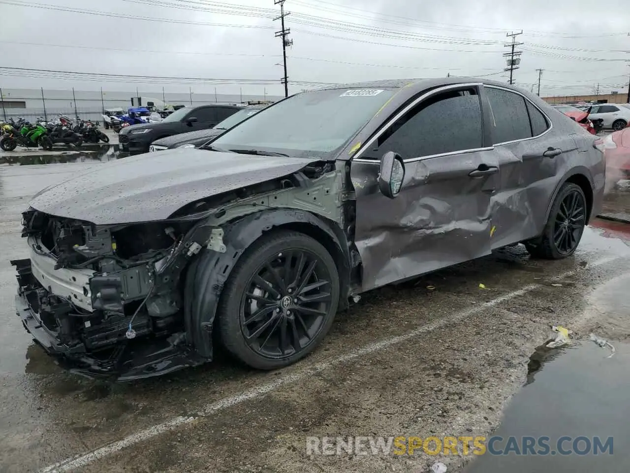 1 Photograph of a damaged car 4T1K31AK3RU621269 TOYOTA CAMRY 2024