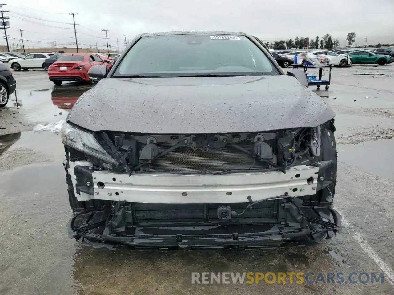5 Photograph of a damaged car 4T1K31AK3RU621269 TOYOTA CAMRY 2024