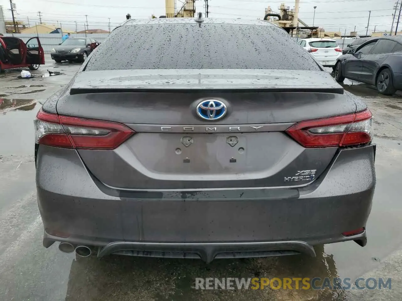 6 Photograph of a damaged car 4T1K31AK3RU621269 TOYOTA CAMRY 2024