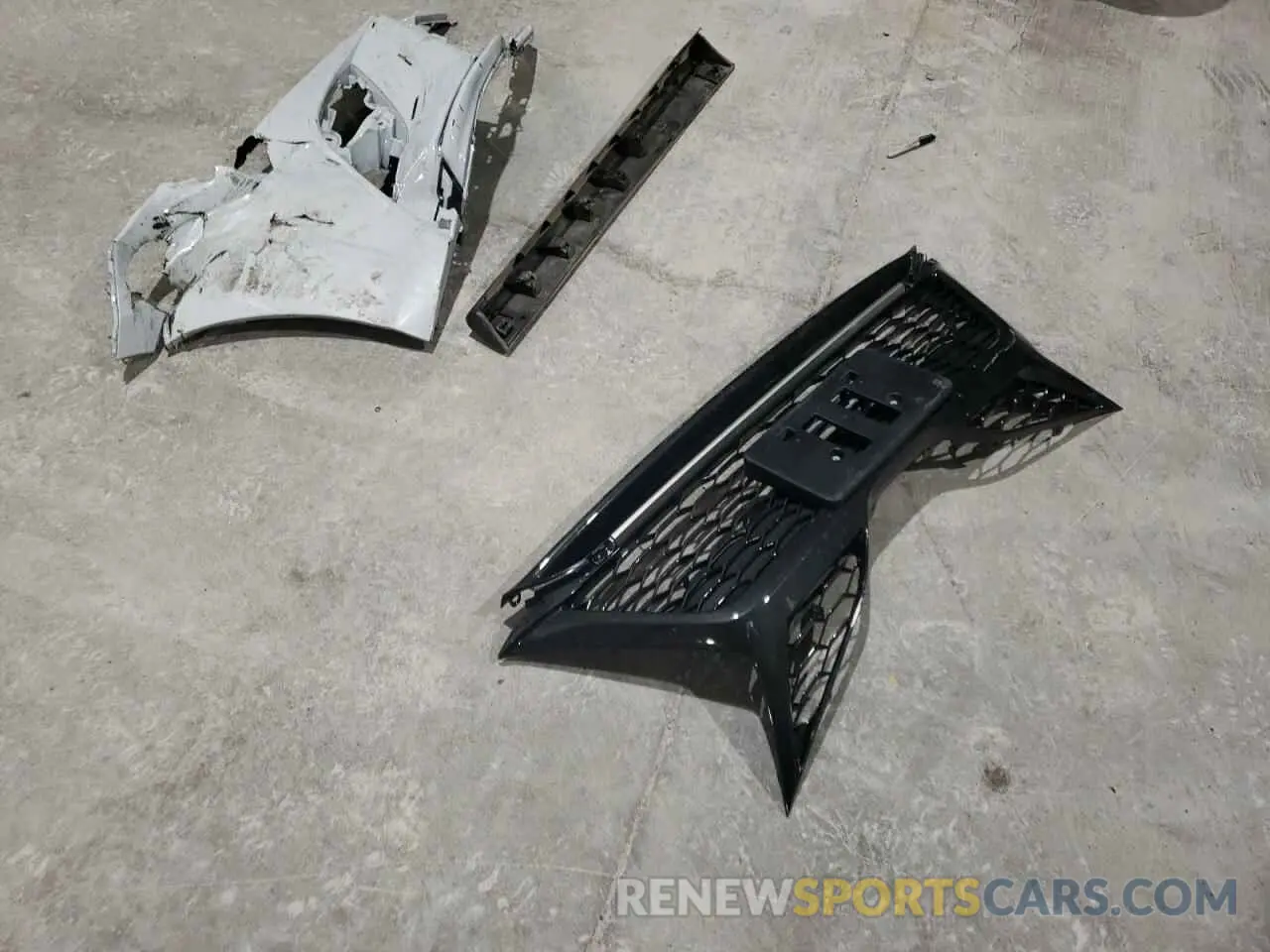12 Photograph of a damaged car 4T1K31AK4RU077073 TOYOTA CAMRY 2024