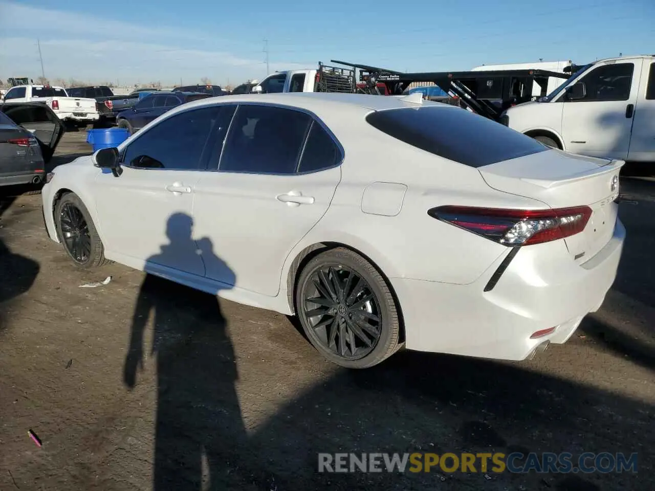 2 Photograph of a damaged car 4T1K31AK9RU628596 TOYOTA CAMRY 2024