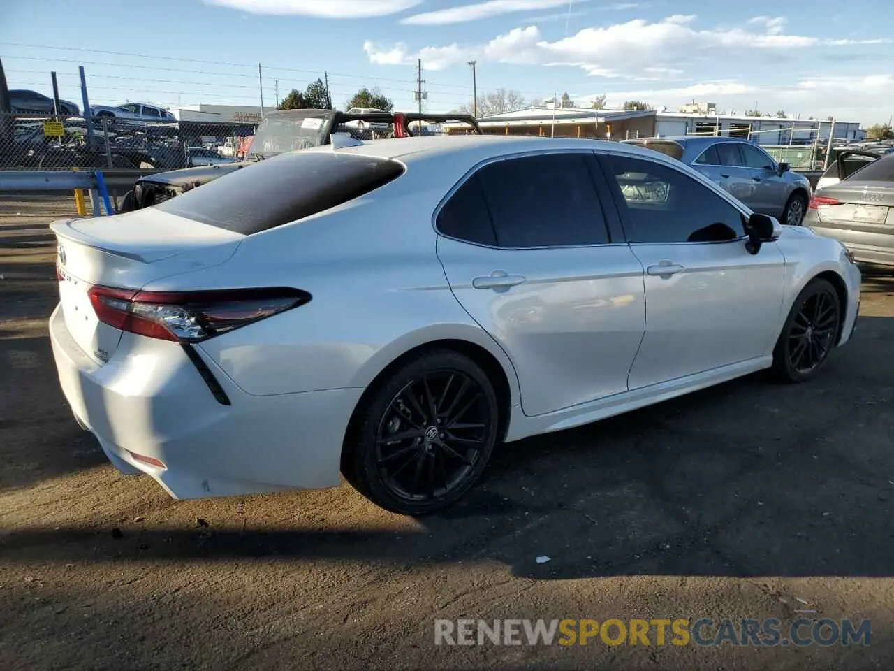 3 Photograph of a damaged car 4T1K31AK9RU628596 TOYOTA CAMRY 2024