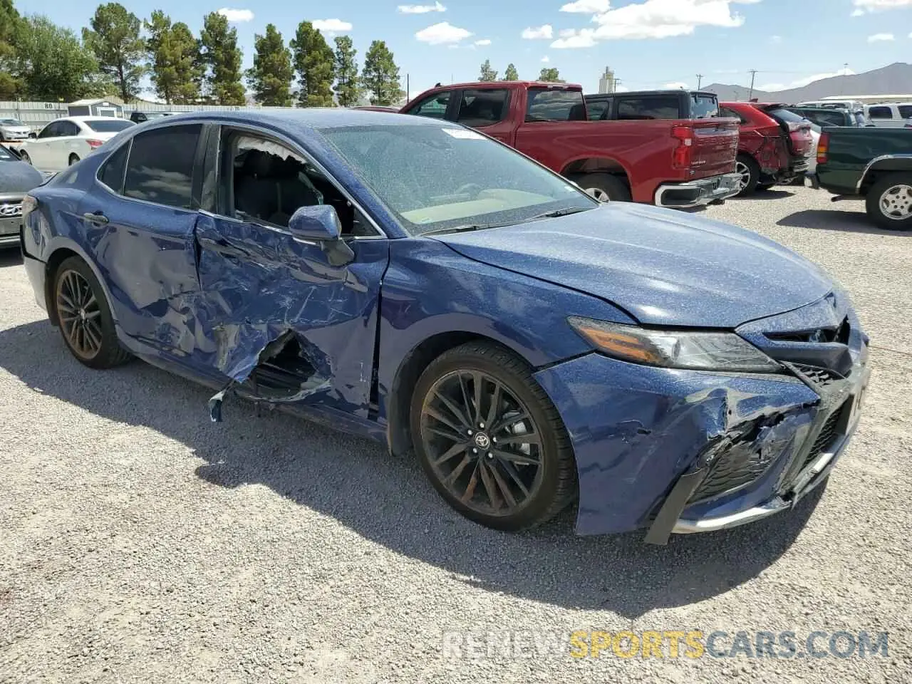 4 Photograph of a damaged car 4T1K61AK0RU201430 TOYOTA CAMRY 2024