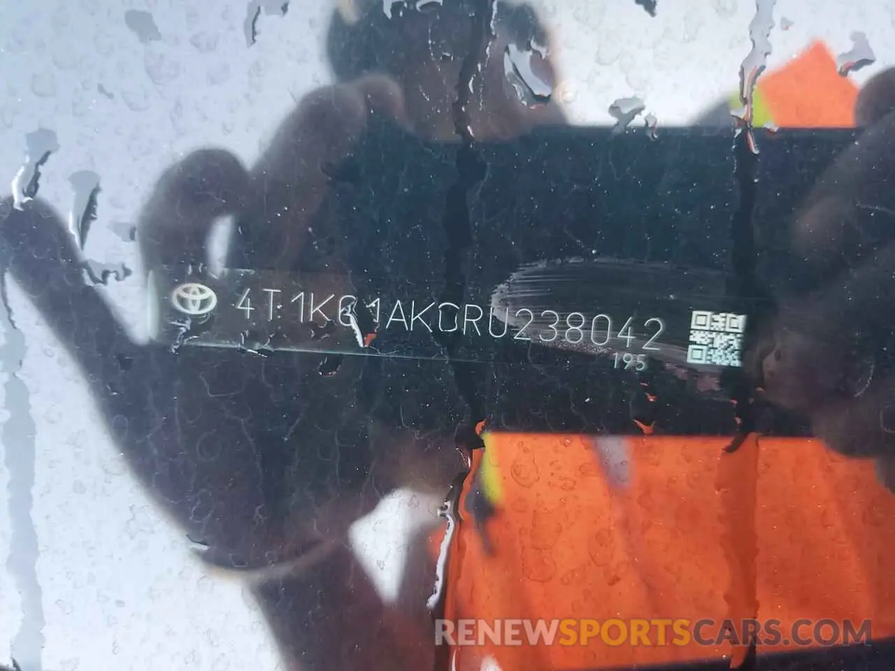 12 Photograph of a damaged car 4T1K61AK0RU238042 TOYOTA CAMRY 2024