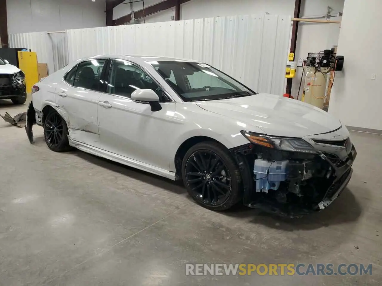 4 Photograph of a damaged car 4T1K61AK0RU243158 TOYOTA CAMRY 2024