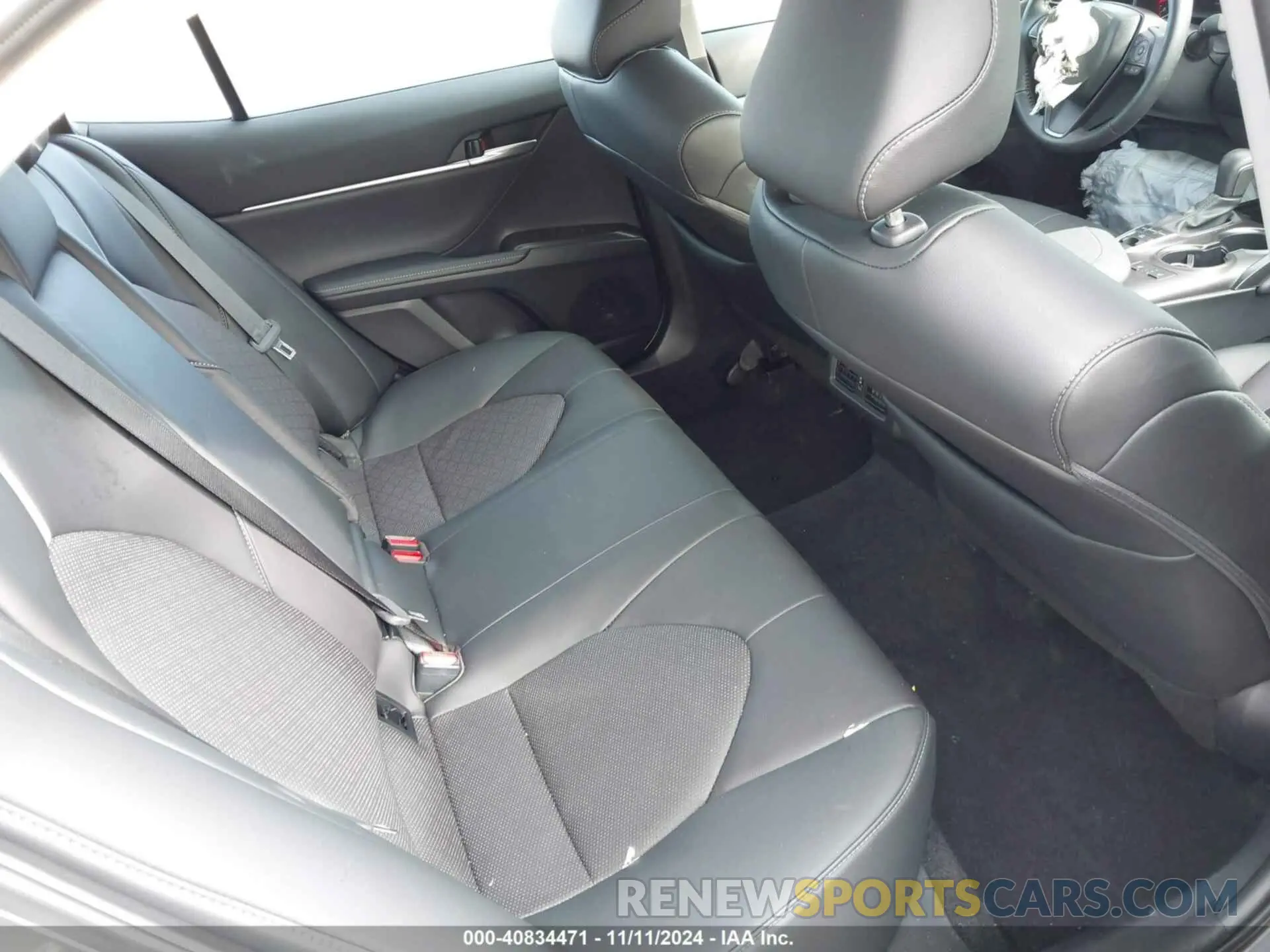 8 Photograph of a damaged car 4T1K61AK0RU880373 TOYOTA CAMRY 2024