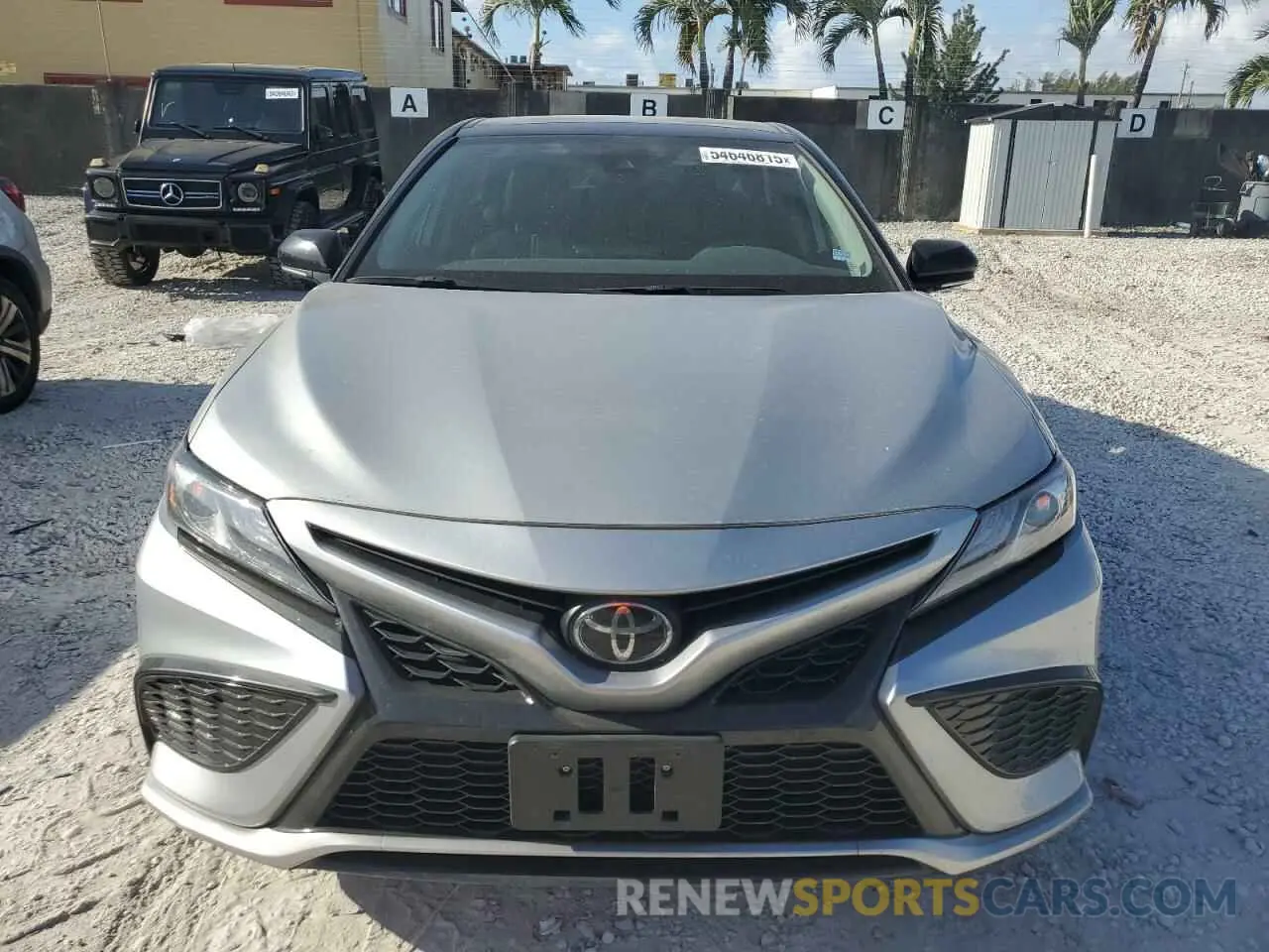 5 Photograph of a damaged car 4T1K61AK2RU215586 TOYOTA CAMRY 2024