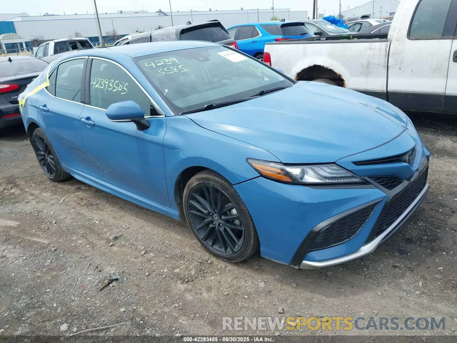 1 Photograph of a damaged car 4T1K61AK2RU236566 TOYOTA CAMRY 2024