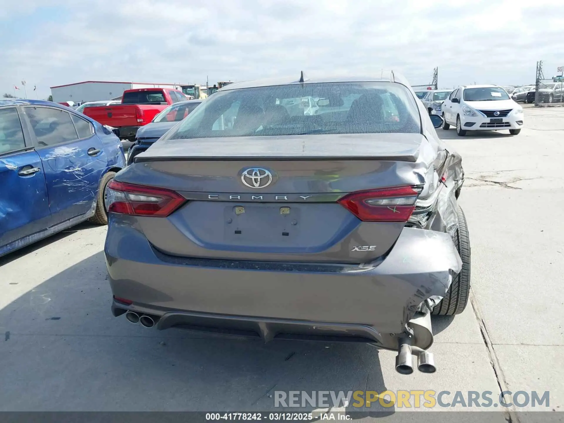 16 Photograph of a damaged car 4T1K61AK5RU243320 TOYOTA CAMRY 2024