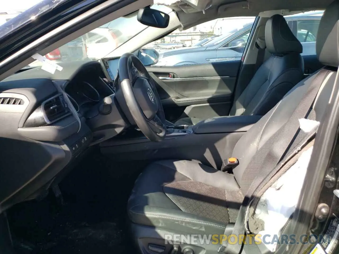 7 Photograph of a damaged car 4T1K61AK5RU257363 TOYOTA CAMRY 2024