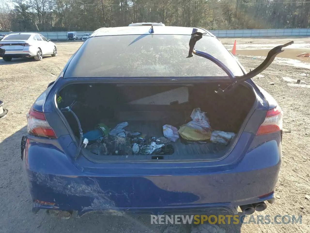 6 Photograph of a damaged car 4T1K61AK6RU216997 TOYOTA CAMRY 2024