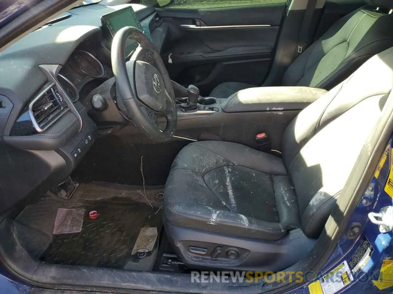 7 Photograph of a damaged car 4T1K61AK6RU216997 TOYOTA CAMRY 2024