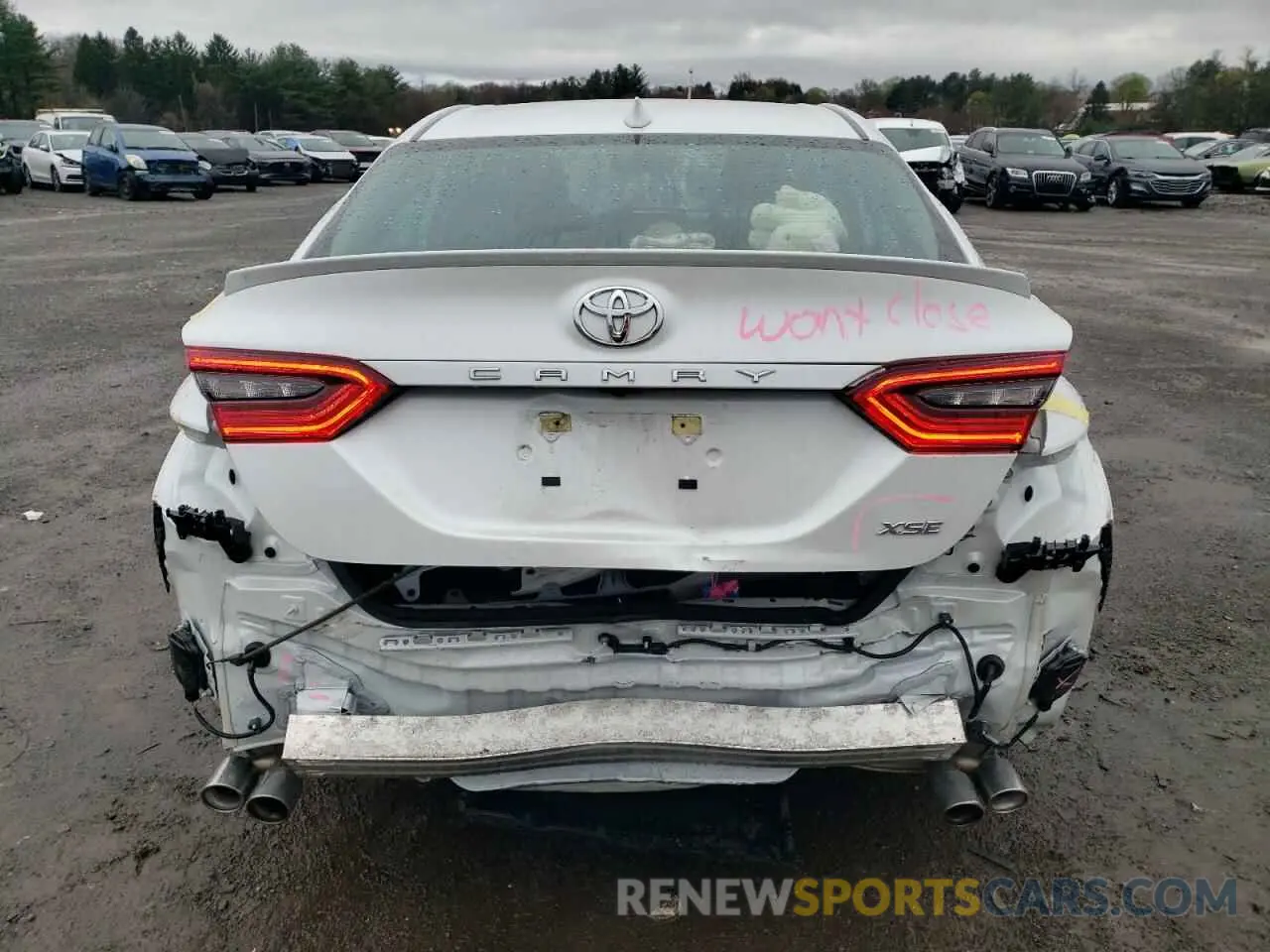 6 Photograph of a damaged car 4T1K61AK6RU918432 TOYOTA CAMRY 2024