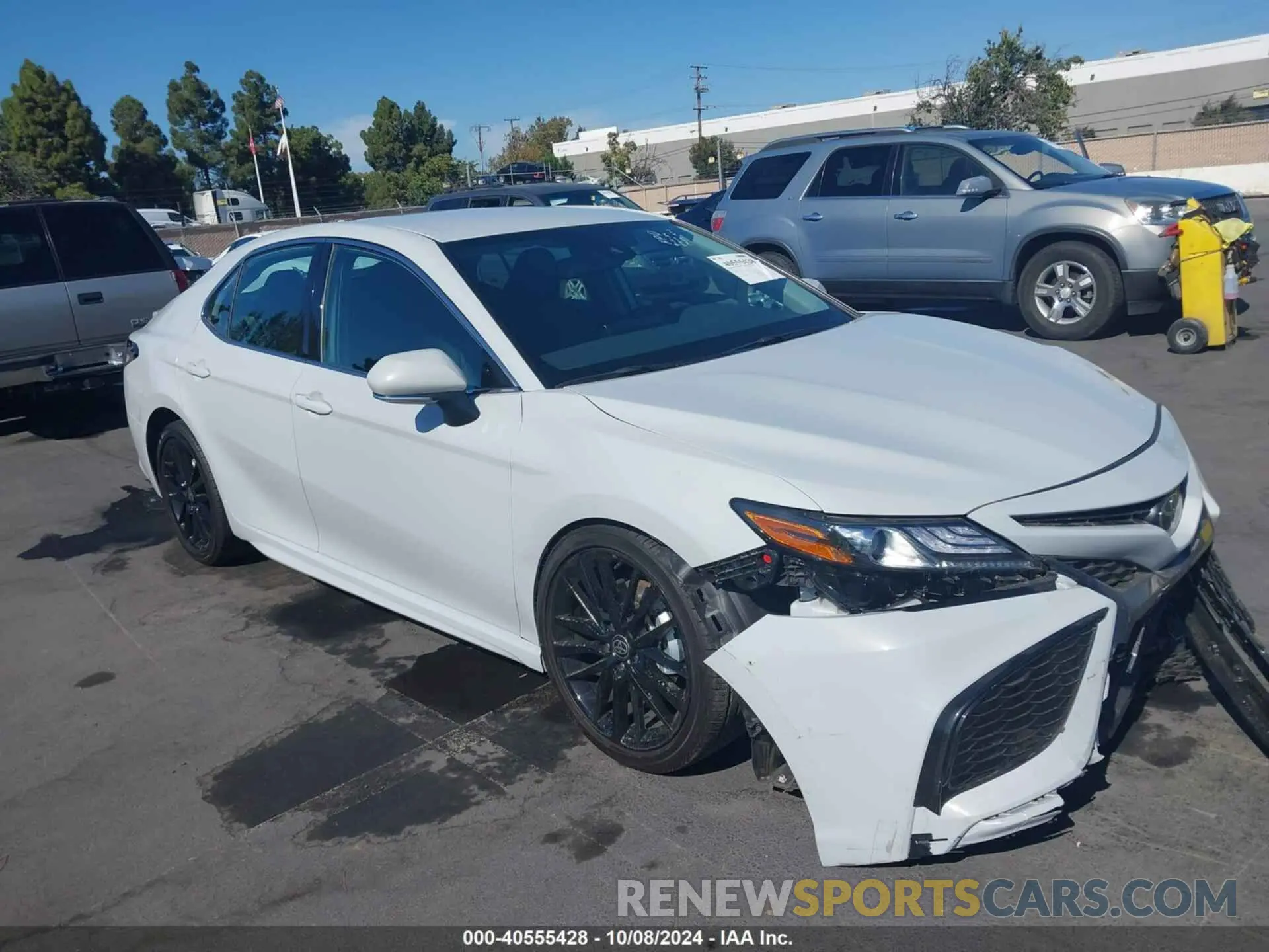 1 Photograph of a damaged car 4T1K61AK8RU239164 TOYOTA CAMRY 2024