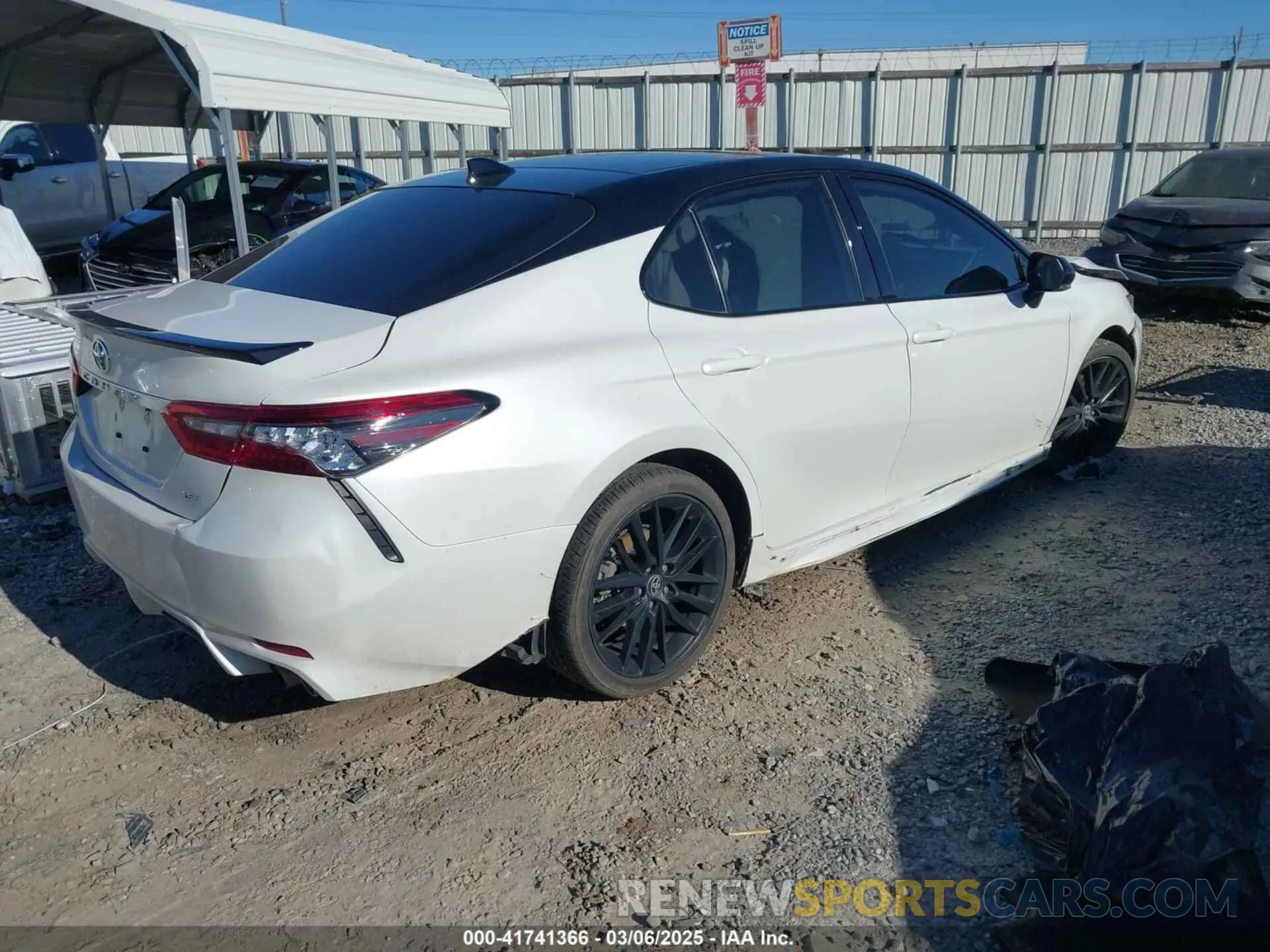 4 Photograph of a damaged car 4T1K61AK8RU260760 TOYOTA CAMRY 2024