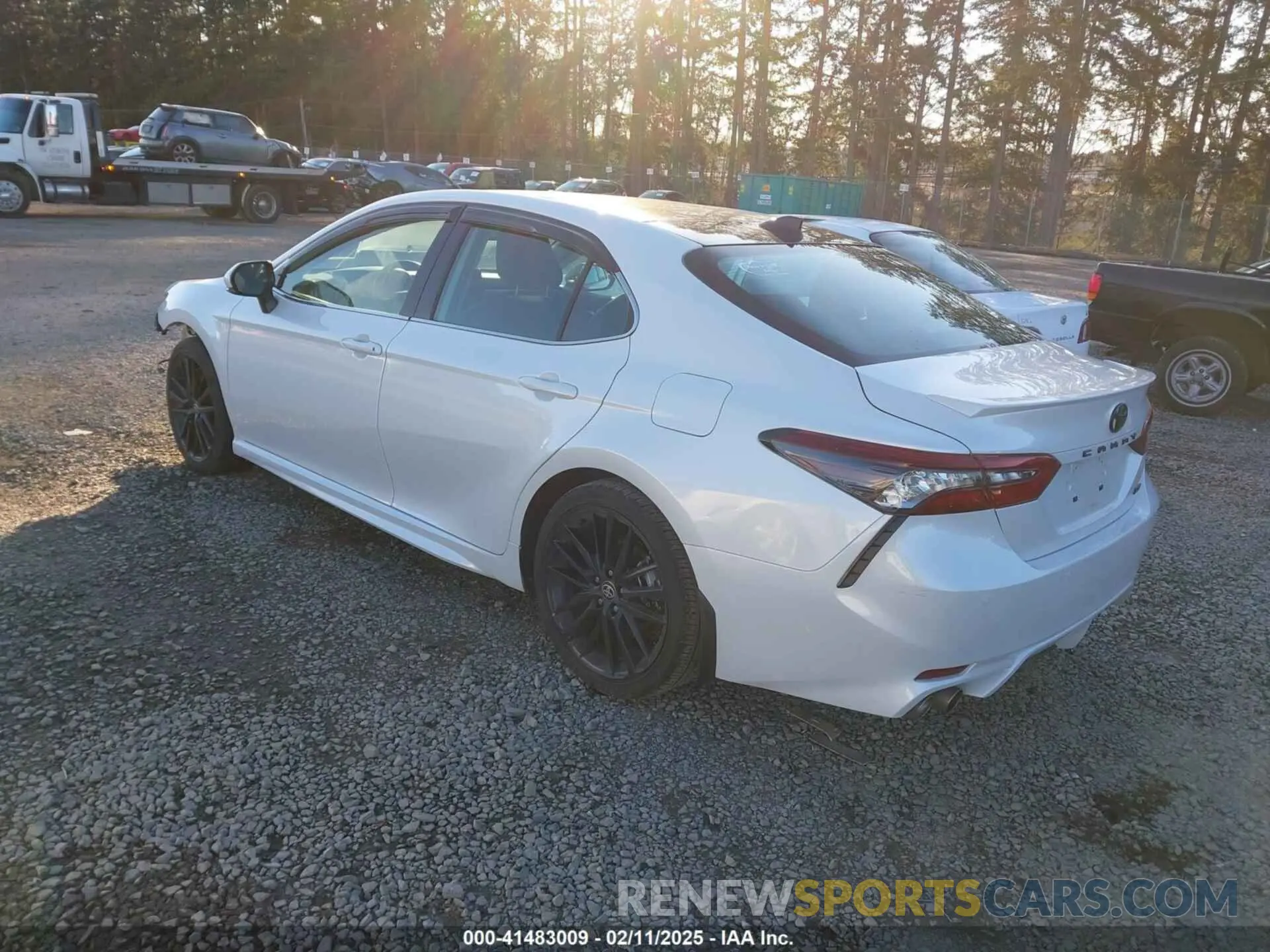 3 Photograph of a damaged car 4T1K61AK8RU863398 TOYOTA CAMRY 2024