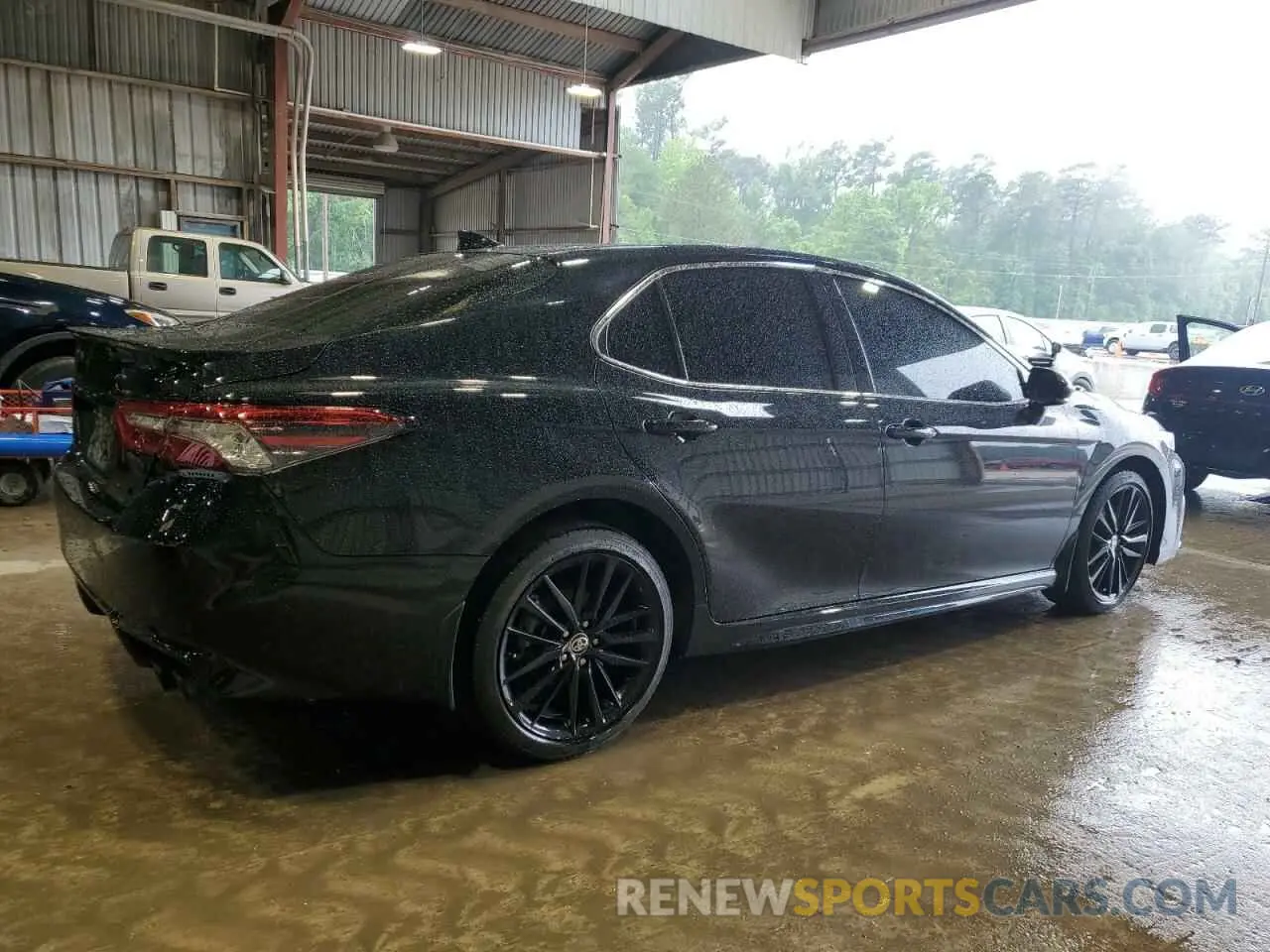 3 Photograph of a damaged car 4T1K61AK9RU221739 TOYOTA CAMRY 2024
