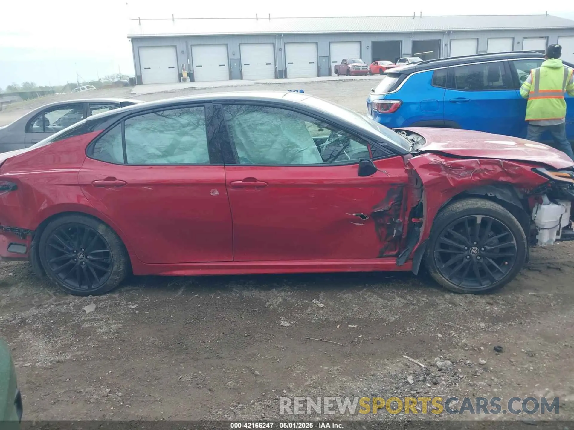 14 Photograph of a damaged car 4T1K61AKXRU205503 TOYOTA CAMRY 2024