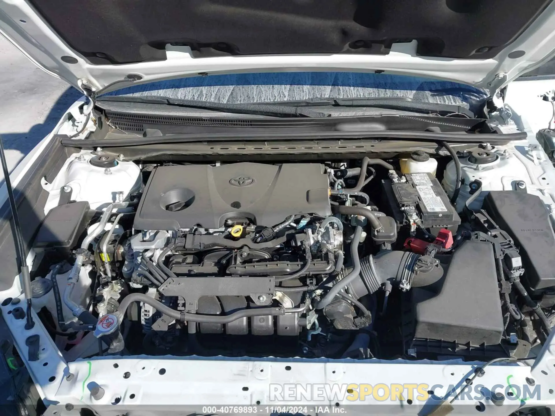 10 Photograph of a damaged car 4T1K61AKXRU228666 TOYOTA CAMRY 2024