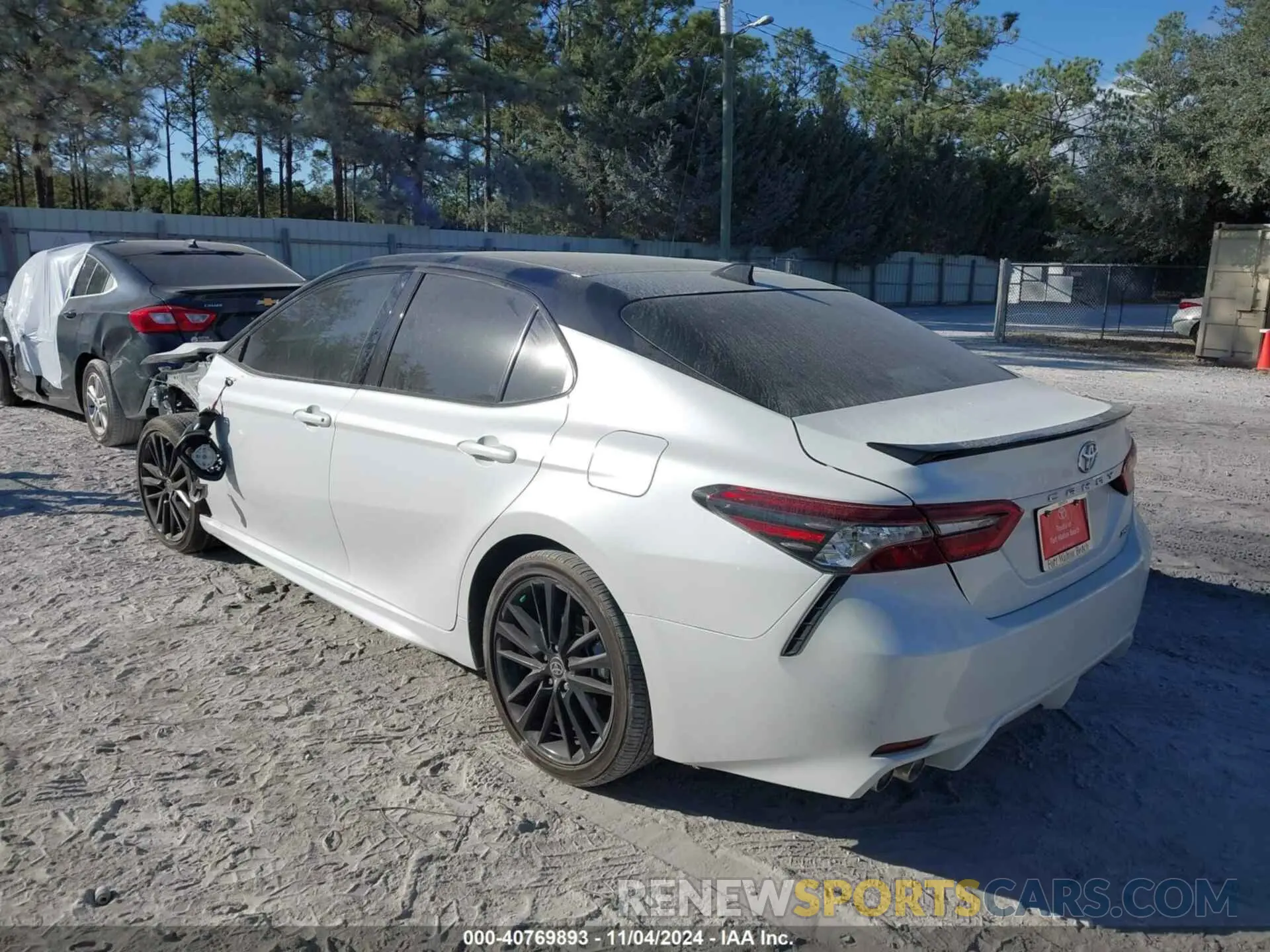 3 Photograph of a damaged car 4T1K61AKXRU228666 TOYOTA CAMRY 2024