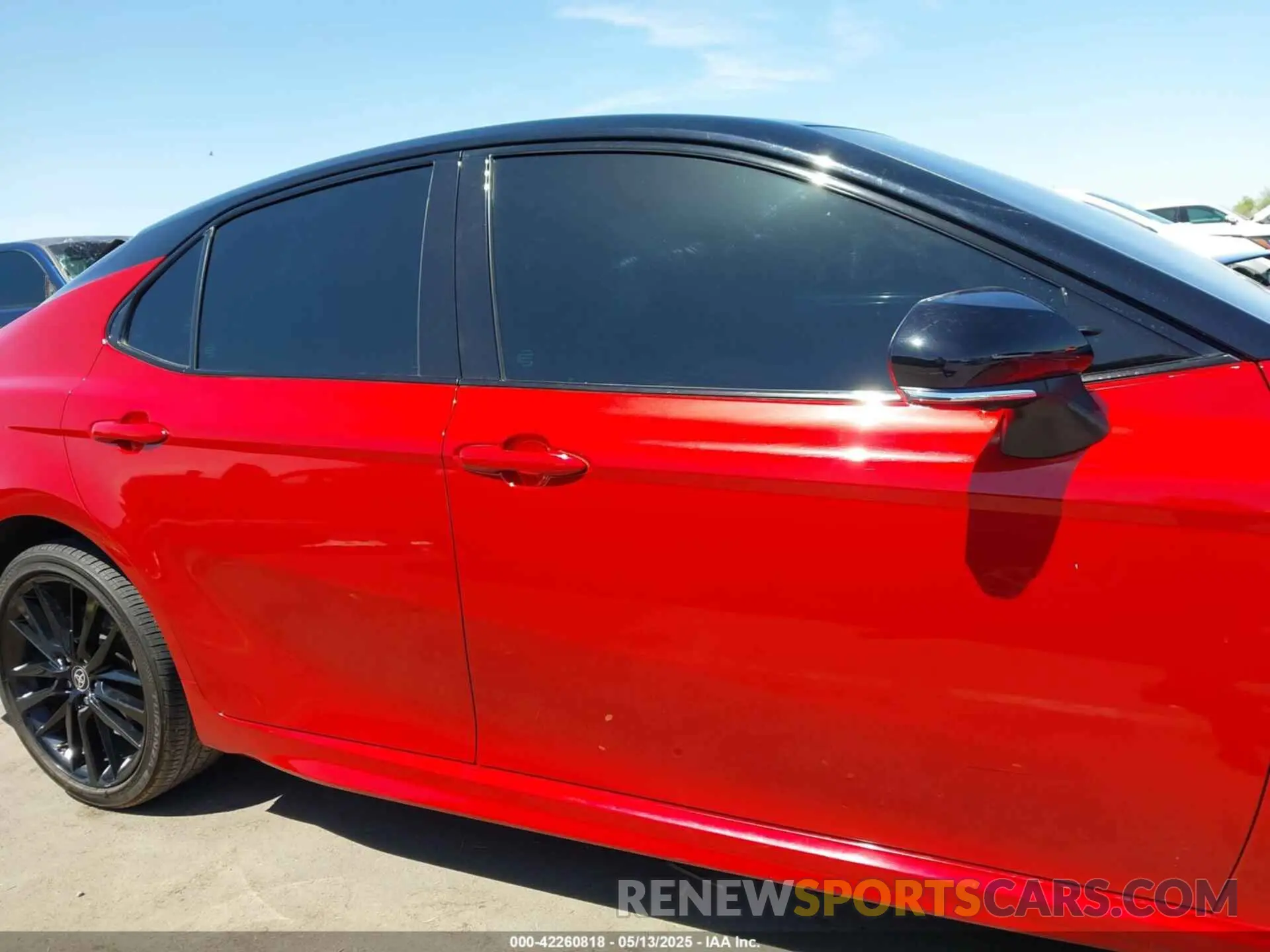 14 Photograph of a damaged car 4T1K61AKXRU261361 TOYOTA CAMRY 2024