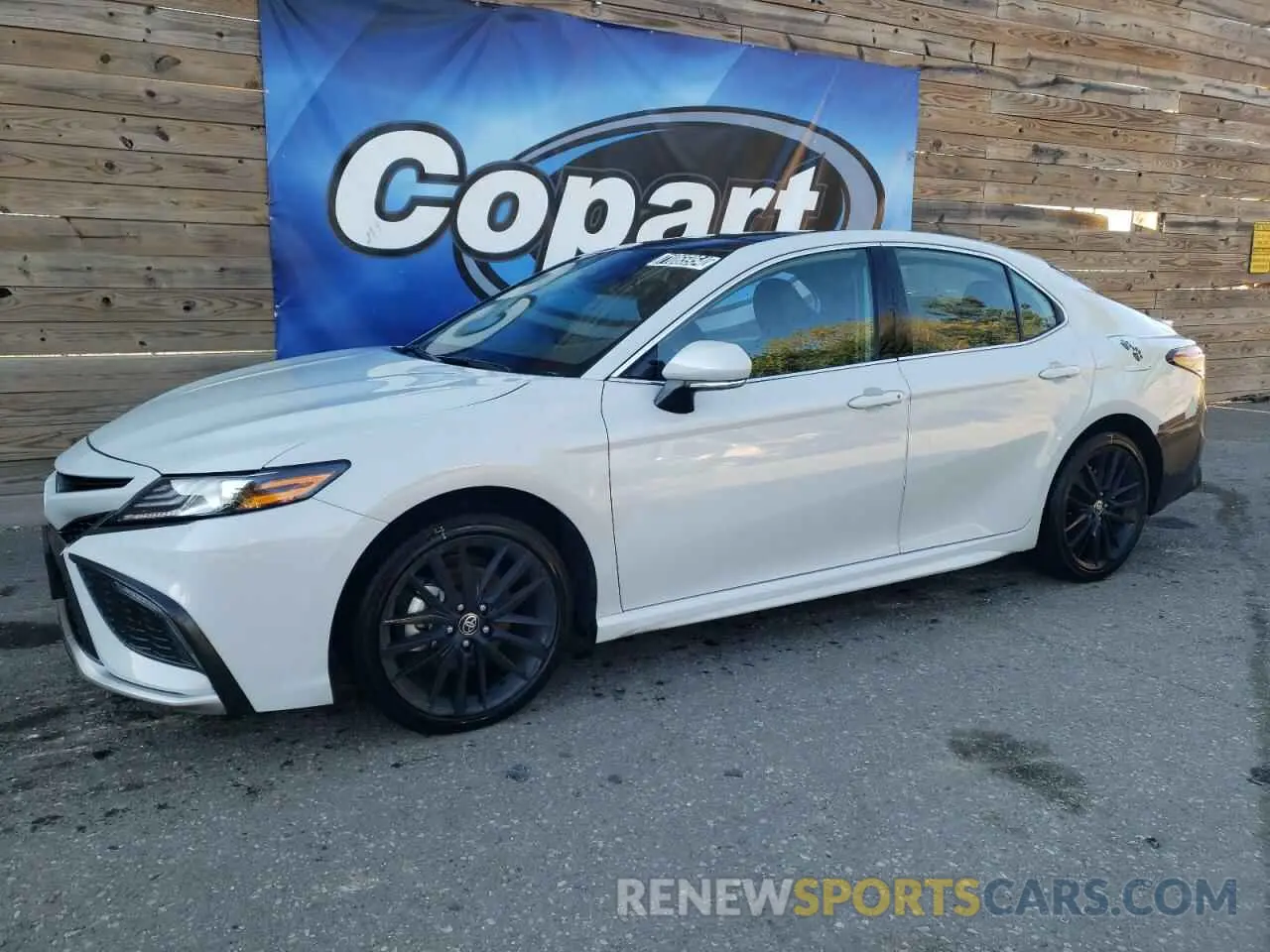 1 Photograph of a damaged car 4T1K61BK9RU129657 TOYOTA CAMRY 2024