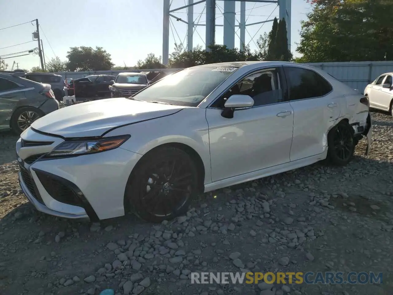 1 Photograph of a damaged car 4T1K61BKXRU121809 TOYOTA CAMRY 2024