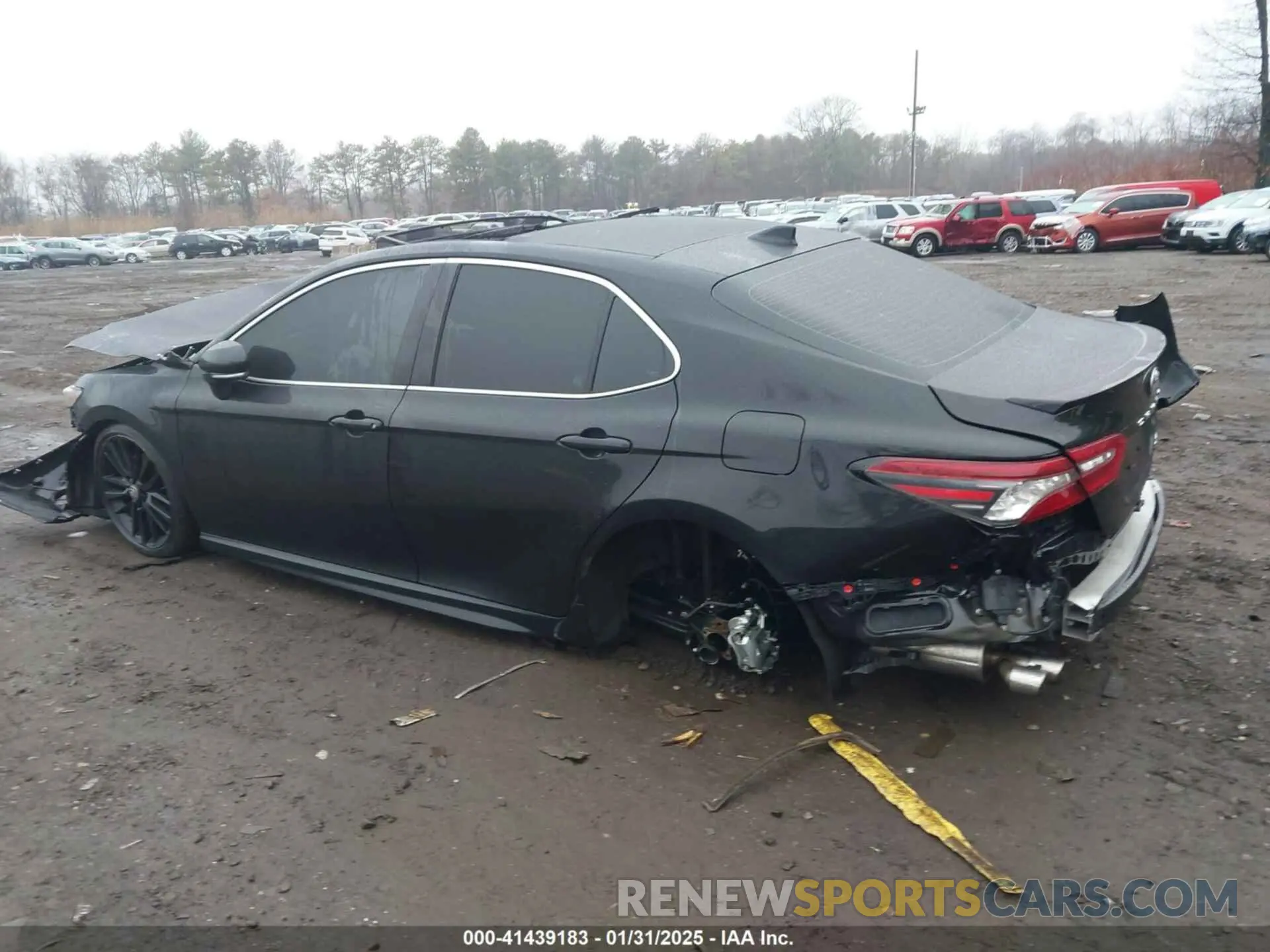 14 Photograph of a damaged car 4T1KZ1AK1RU102462 TOYOTA CAMRY 2024