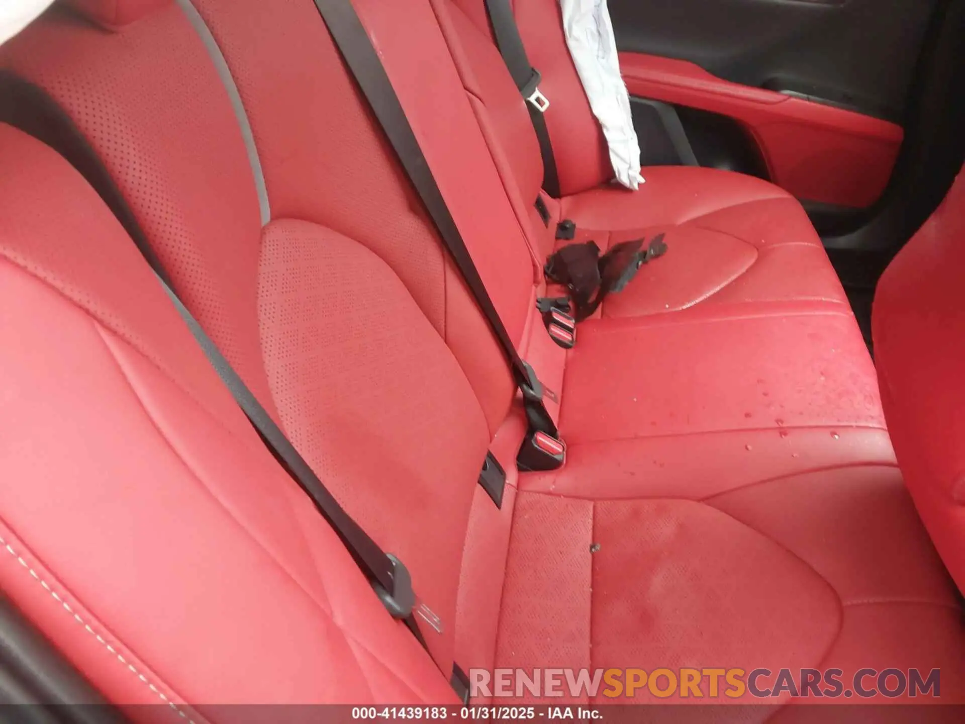 8 Photograph of a damaged car 4T1KZ1AK1RU102462 TOYOTA CAMRY 2024