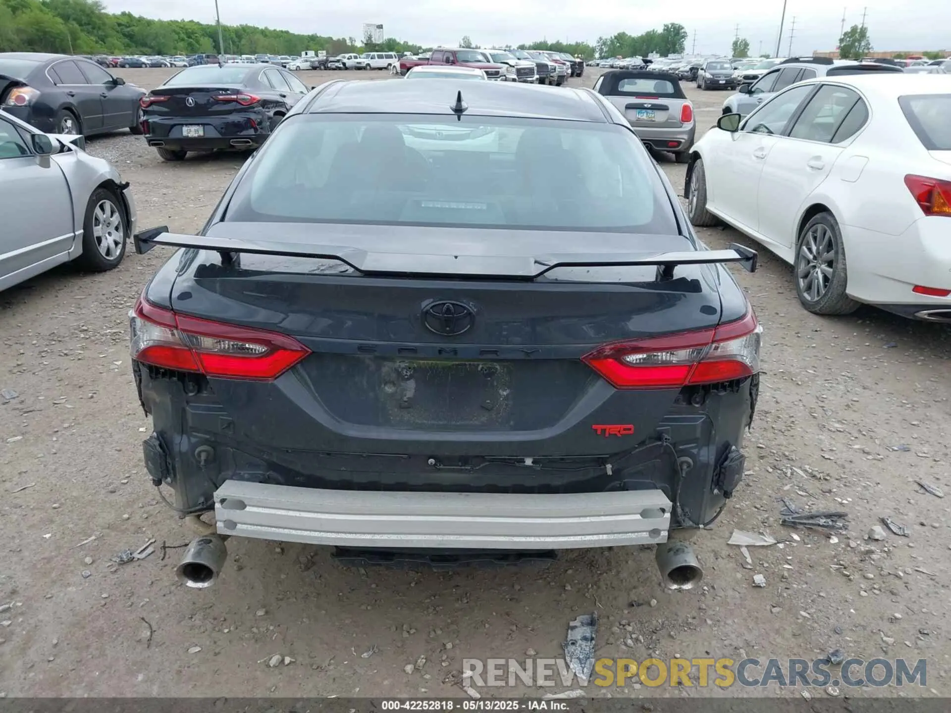 17 Photograph of a damaged car 4T1KZ1AK1RU102588 TOYOTA CAMRY 2024