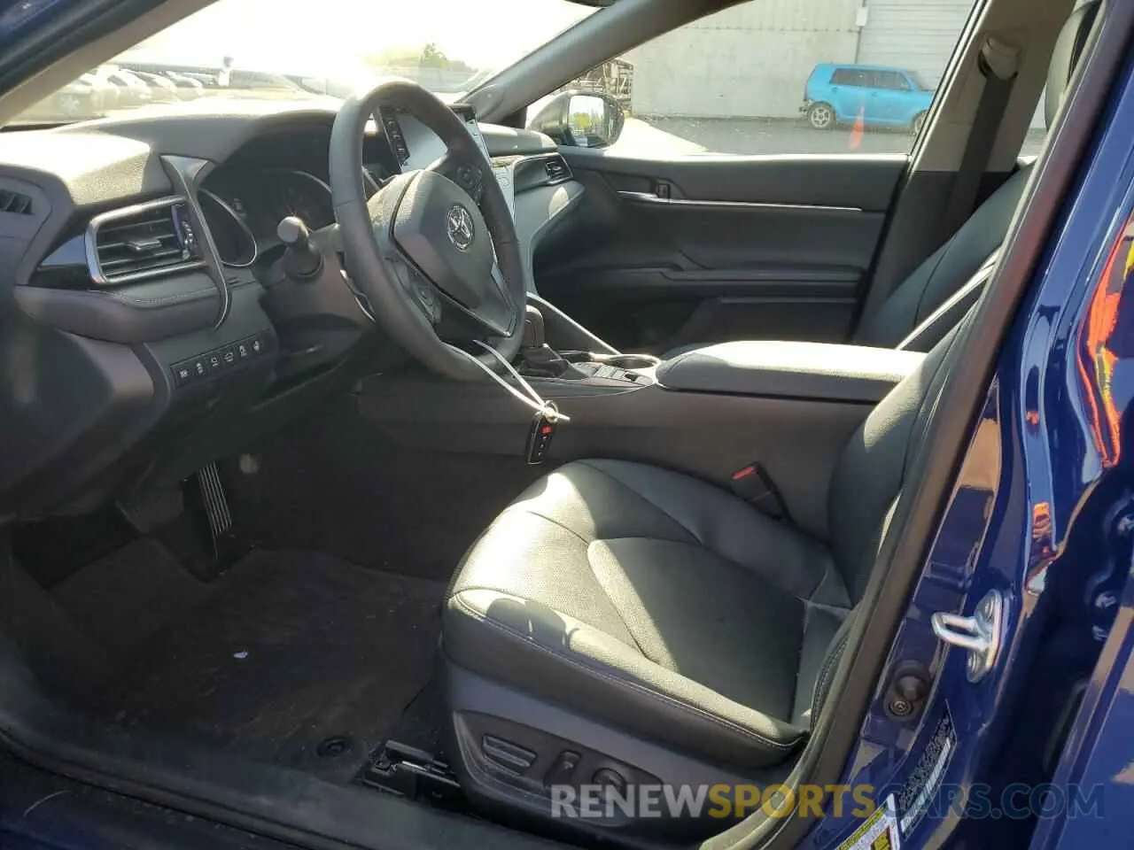 7 Photograph of a damaged car 4T1KZ1AK1RU102591 TOYOTA CAMRY 2024