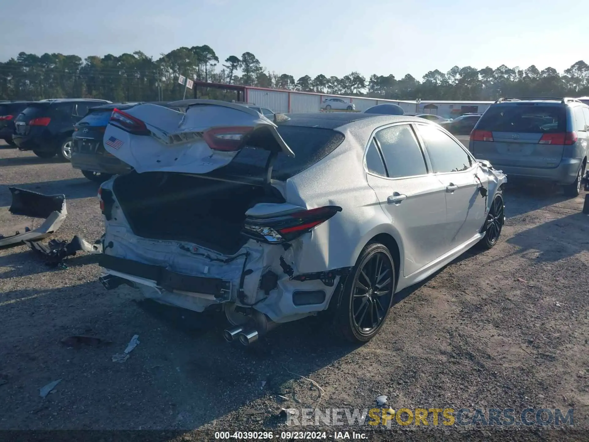 4 Photograph of a damaged car 4T1KZ1AK1RU103157 TOYOTA CAMRY 2024