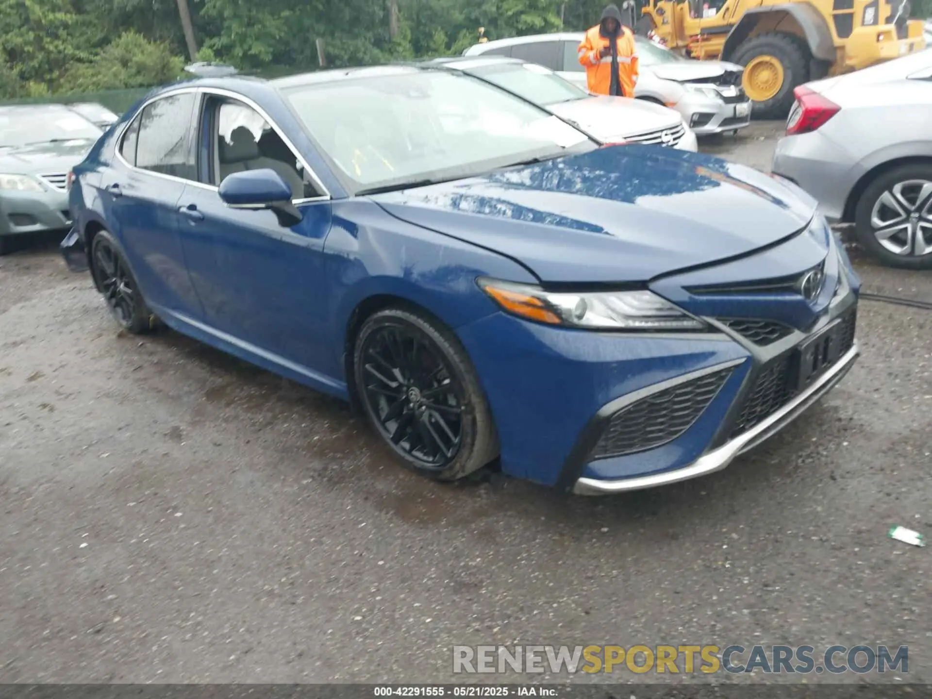 1 Photograph of a damaged car 4T1KZ1AK1RU103711 TOYOTA CAMRY 2024