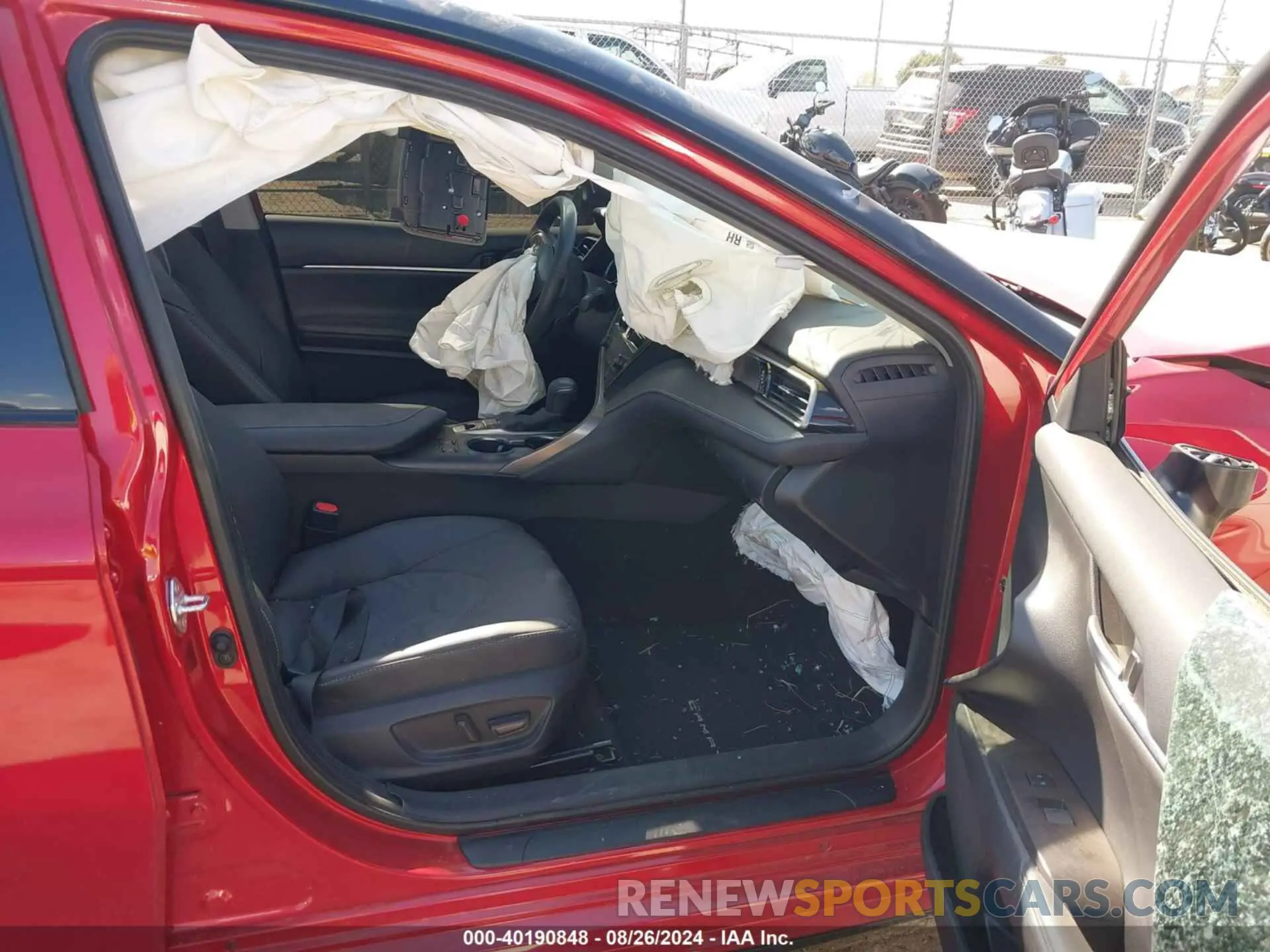 5 Photograph of a damaged car 4T1KZ1AK2RU095960 TOYOTA CAMRY 2024