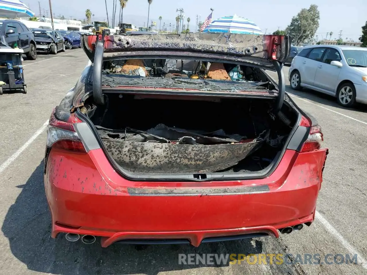 6 Photograph of a damaged car 4T1KZ1AK2RU104091 TOYOTA CAMRY 2024