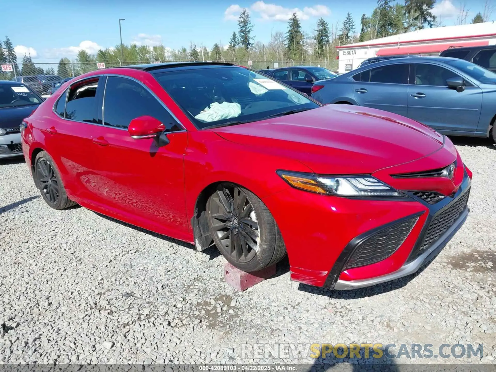 1 Photograph of a damaged car 4T1KZ1AK3RU104018 TOYOTA CAMRY 2024