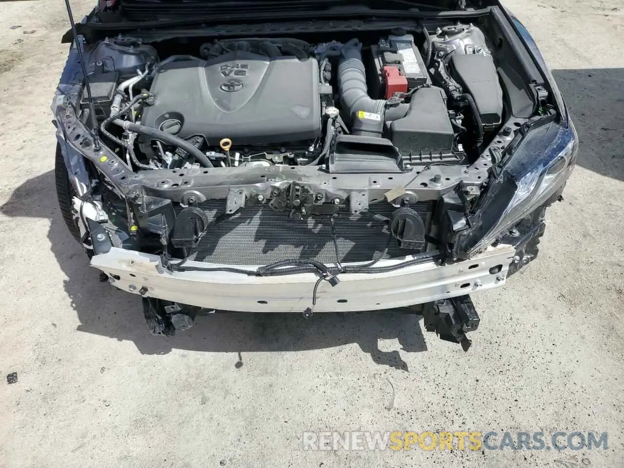 11 Photograph of a damaged car 4T1KZ1AK4RU098391 TOYOTA CAMRY 2024