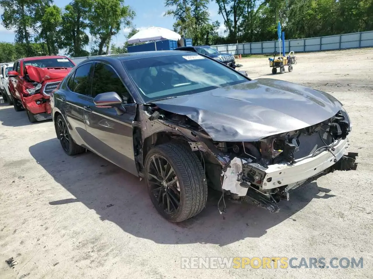 4 Photograph of a damaged car 4T1KZ1AK4RU098391 TOYOTA CAMRY 2024