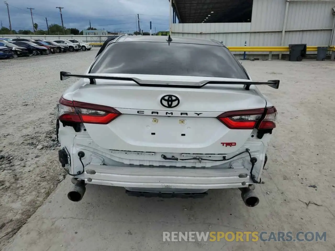 6 Photograph of a damaged car 4T1KZ1AK5RU095354 TOYOTA CAMRY 2024