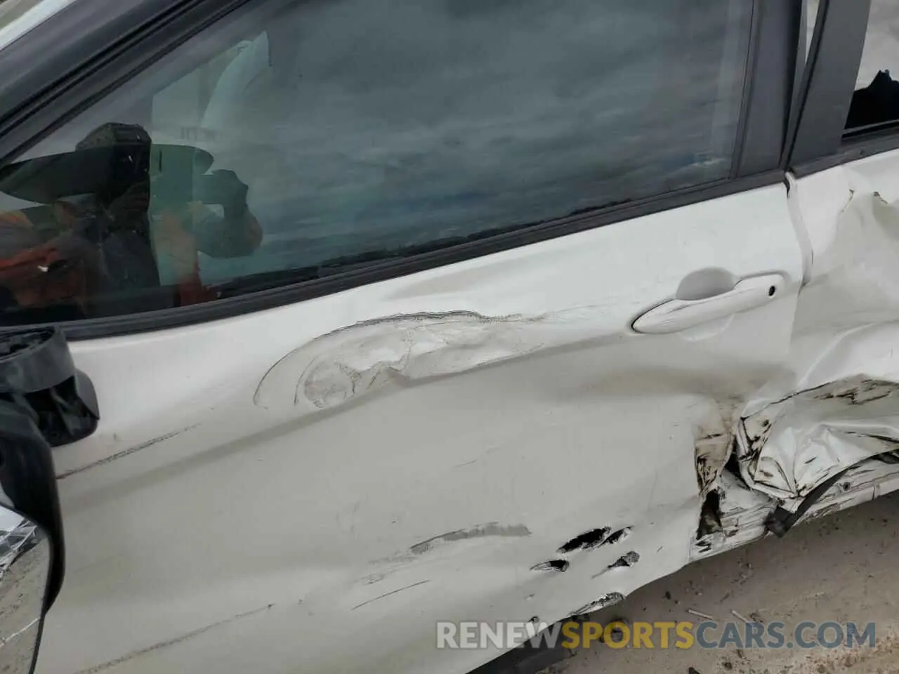 7 Photograph of a damaged car 4T1KZ1AK5RU095354 TOYOTA CAMRY 2024