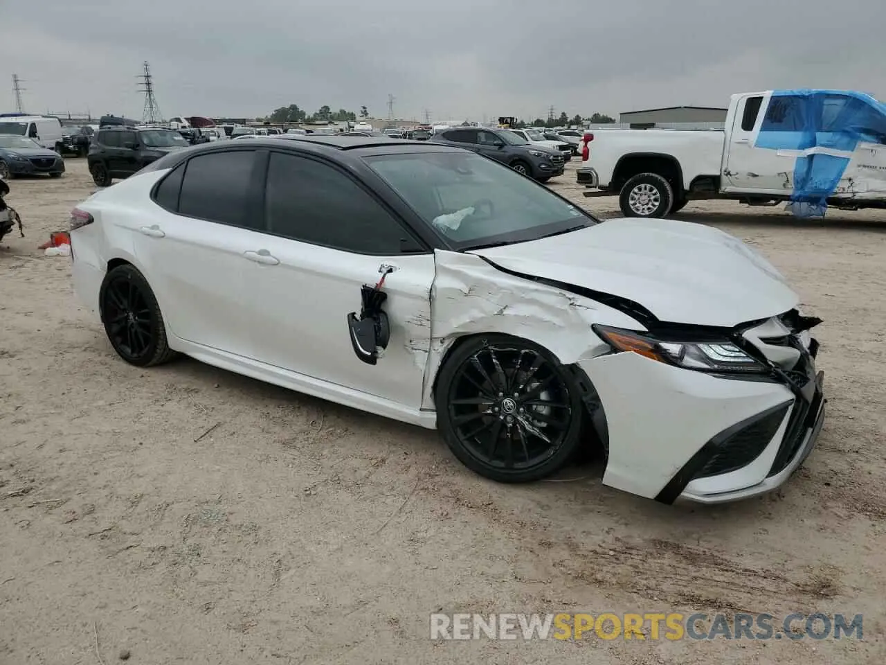 4 Photograph of a damaged car 4T1KZ1AK5RU097279 TOYOTA CAMRY 2024