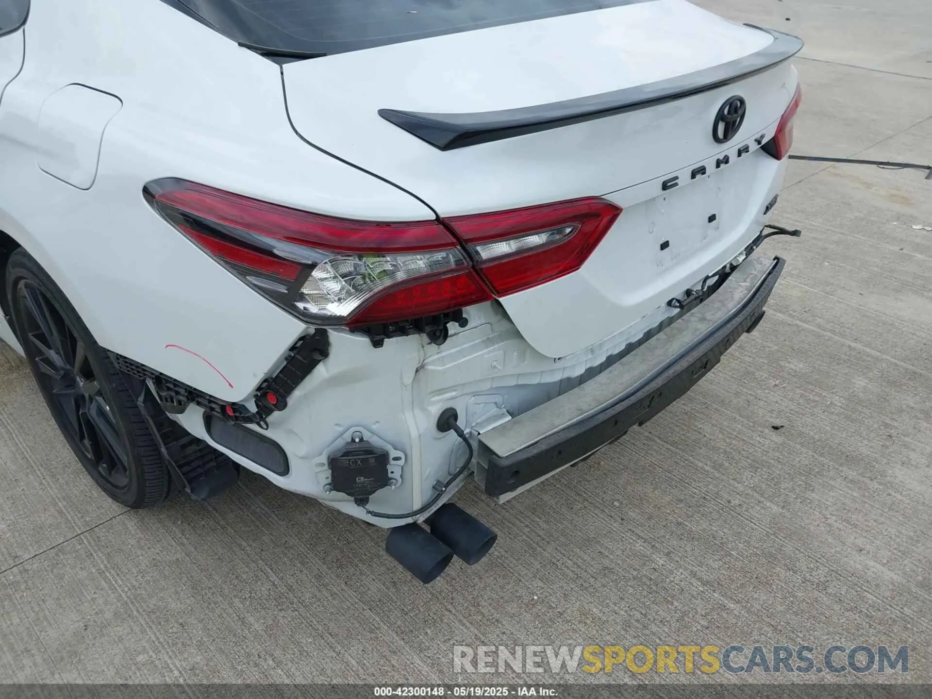 20 Photograph of a damaged car 4T1KZ1AK6RU093662 TOYOTA CAMRY 2024