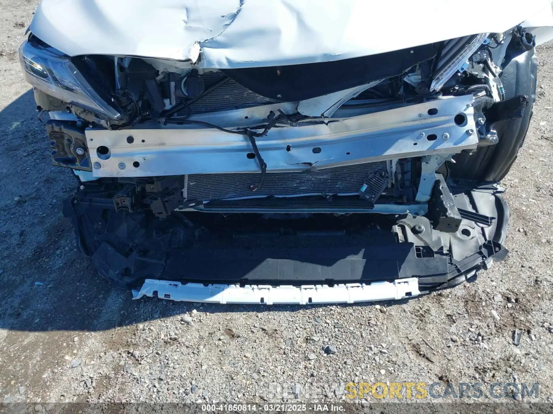 6 Photograph of a damaged car 4T1KZ1AK6RU096433 TOYOTA CAMRY 2024