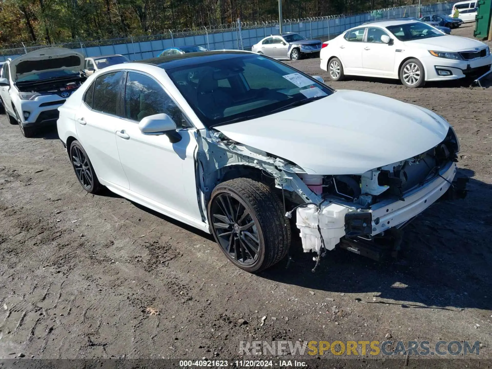 1 Photograph of a damaged car 4T1KZ1AK7RU090236 TOYOTA CAMRY 2024