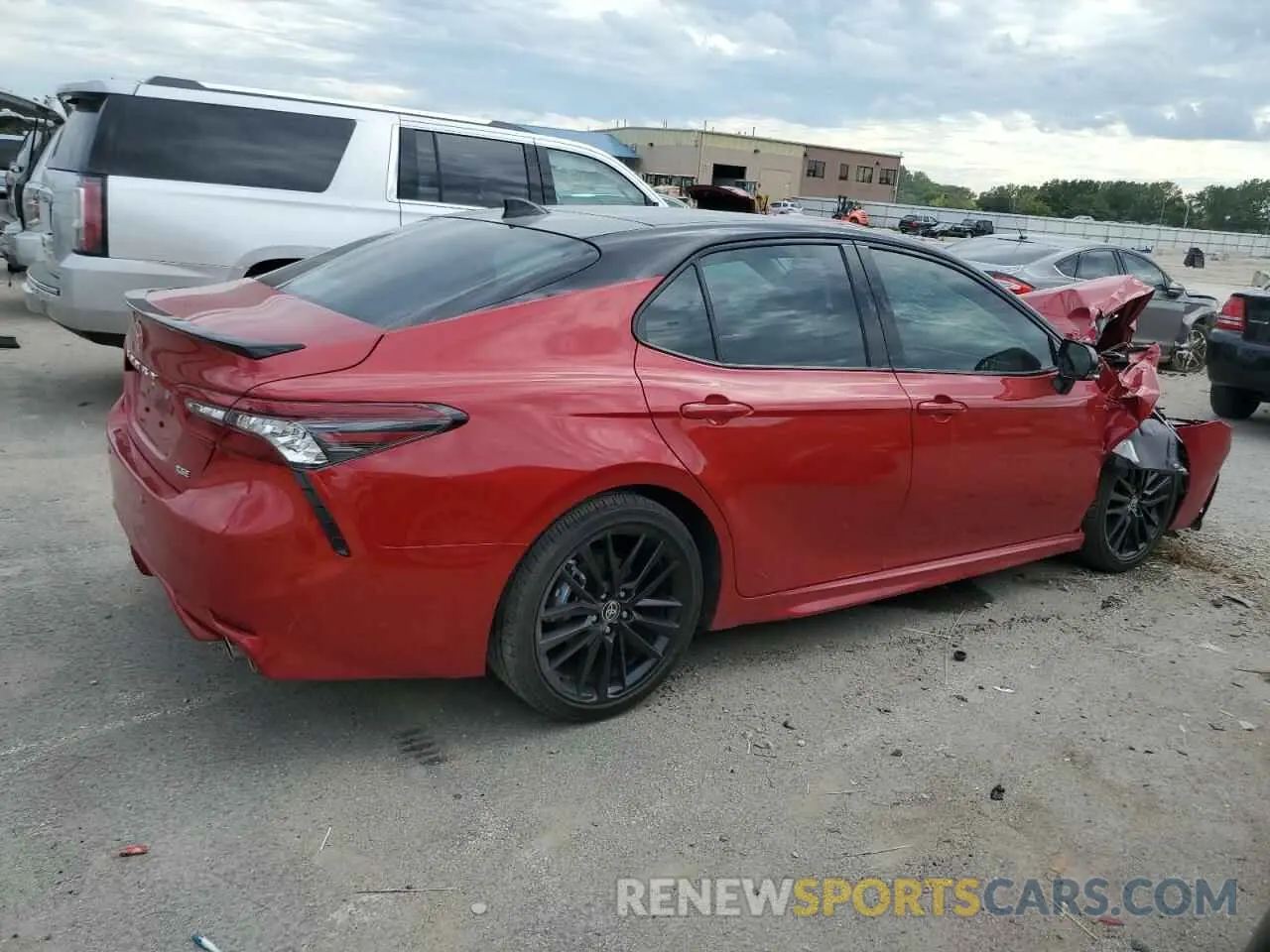 3 Photograph of a damaged car 4T1KZ1AK7RU091659 TOYOTA CAMRY 2024