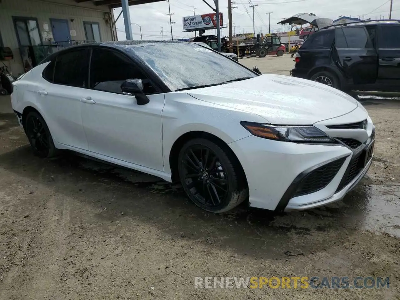 4 Photograph of a damaged car 4T1KZ1AK7RU097283 TOYOTA CAMRY 2024